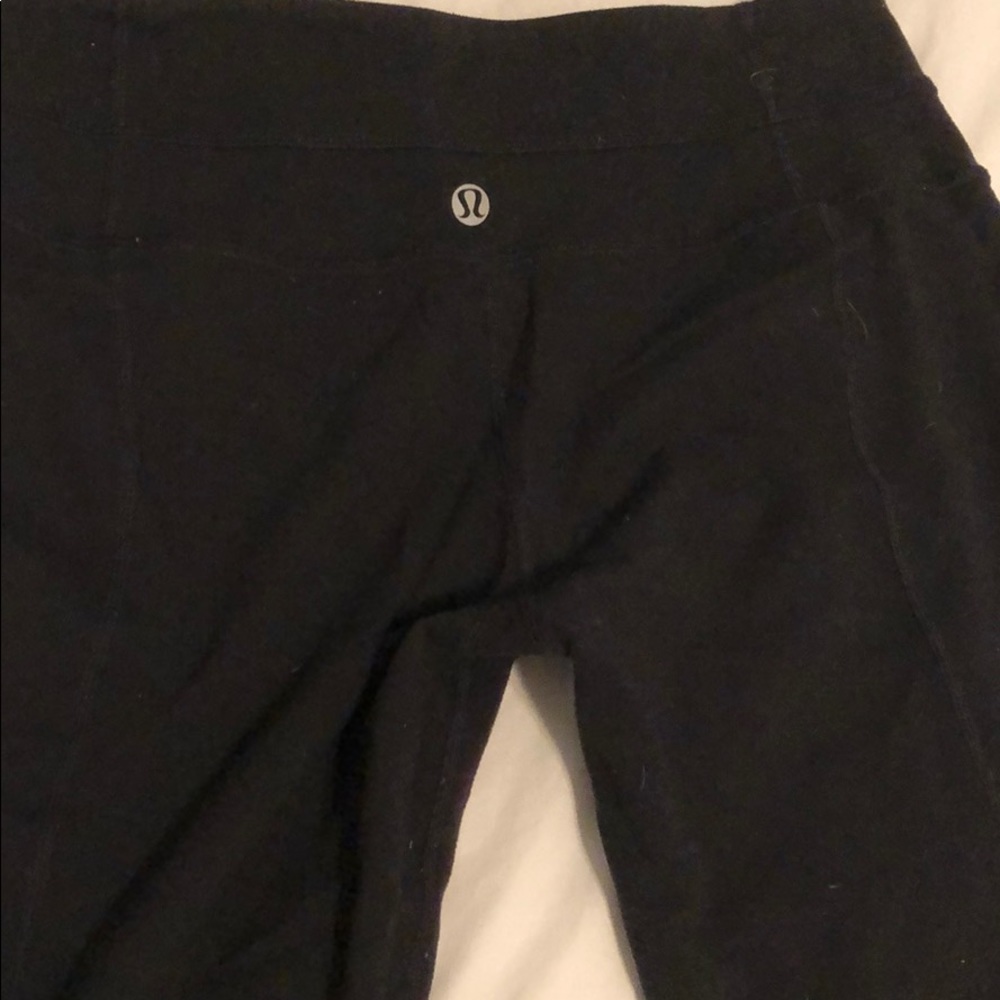 Lululemon pants size 6